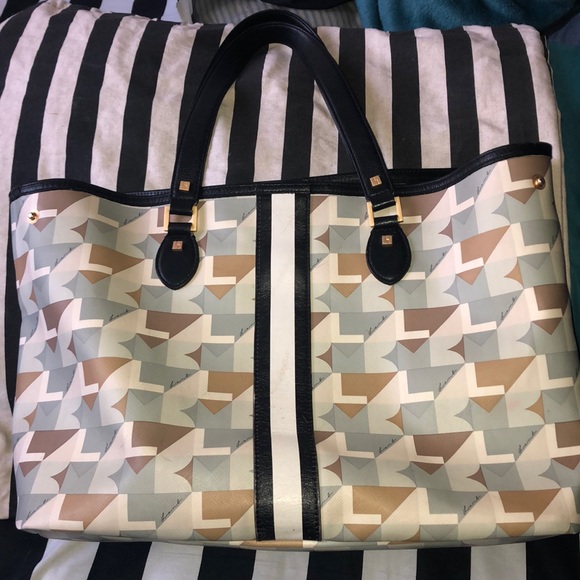 L.A.M.B Beautiful Tote - Picture 2 of 8